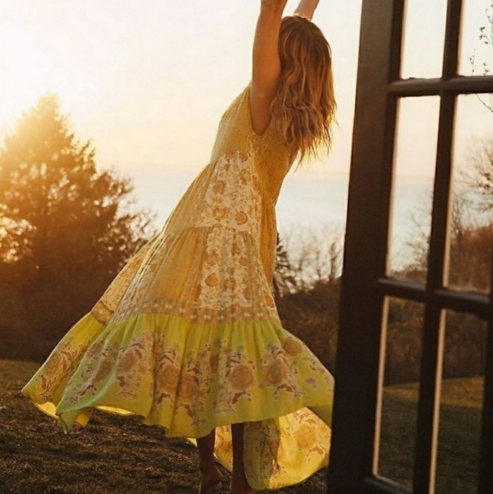 Free People Hanalei Bay Dress Maxi Flowy Mixed Floral Print Coconut Milk XS NWT - Picture 2 of 12